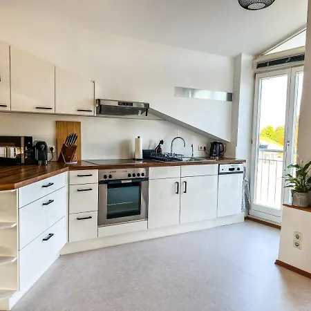 Loft-Wohnung Im Herzen Von Prien - 100M2 - Smarttv Exterior photo