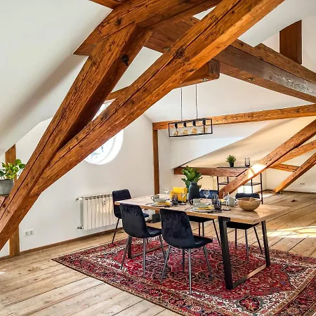 Loft-Wohnung Im Herzen Von Prien - 100M2 - Smarttv Exterior photo